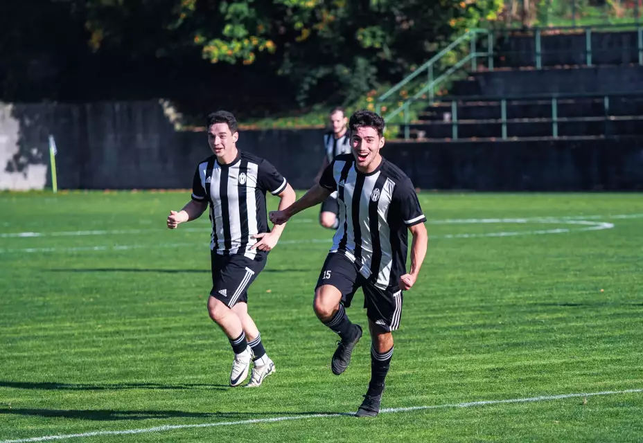 SFK ELKO Holešov A : FK Nové Sady 5:2 (1:1)