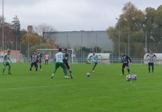 TJ Slovan Bzenec : SFK ELKO Holešov A