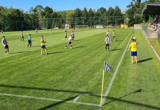 SFK ELKO Holešov A : SK Baťov 1930