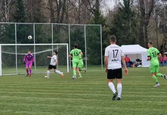 Tatran Všechovice : SFK ELKO Holešov A