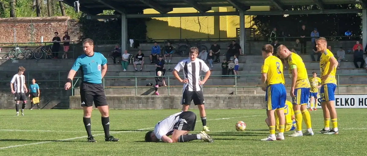 SFK ELKO Holešov A : FK Kozlovice 1:1 (1:0)
