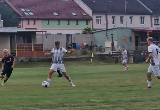 FC Malenovice : SFK ELKO Holešov B