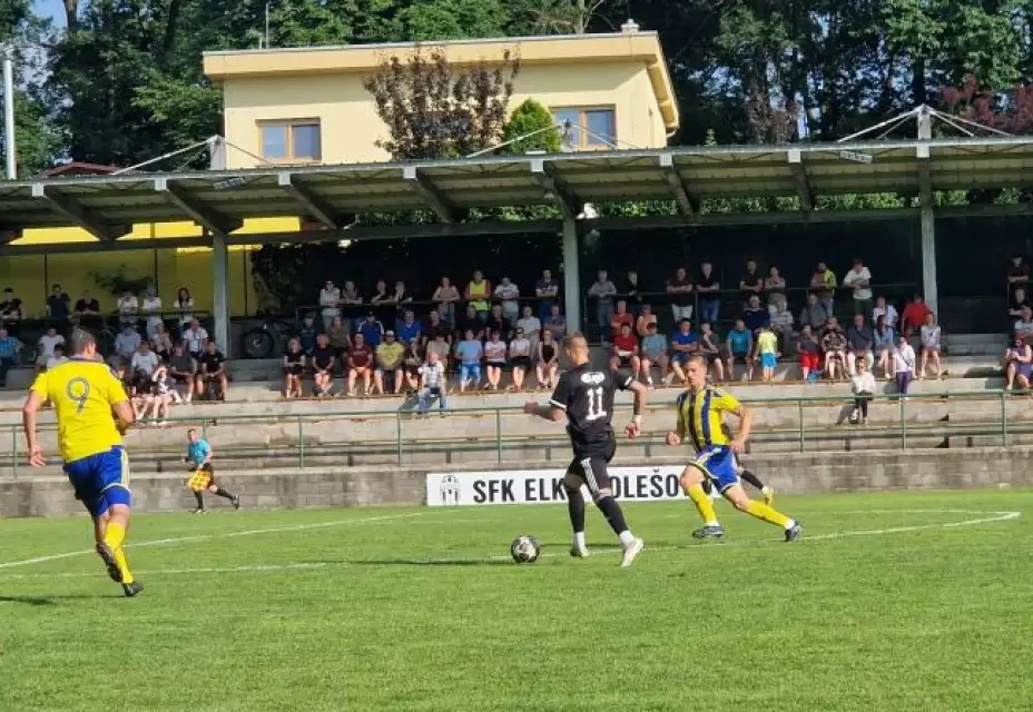 SFK ELKO Holešov A : SK Baťov 1930 2:0 (0:0)