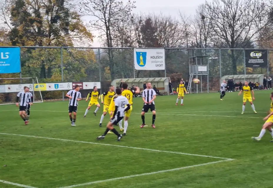 SFK ELKO Holešov A : FC Strání 1:1 (0:1)