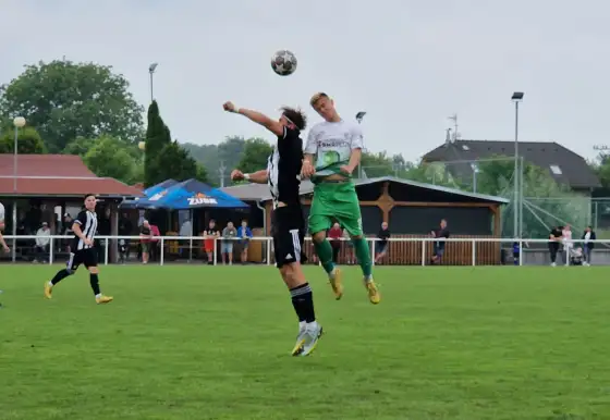 SFK ELKO Holešov A : TJ Slovan Bzenec