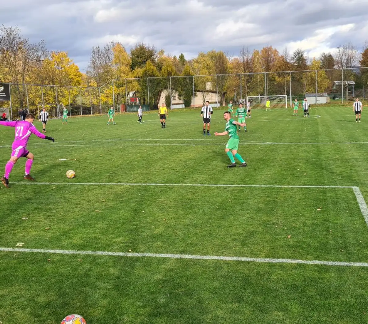 SFK ELKO Holešov A : TJ Slovan Bzenec 2:4 (1:1)