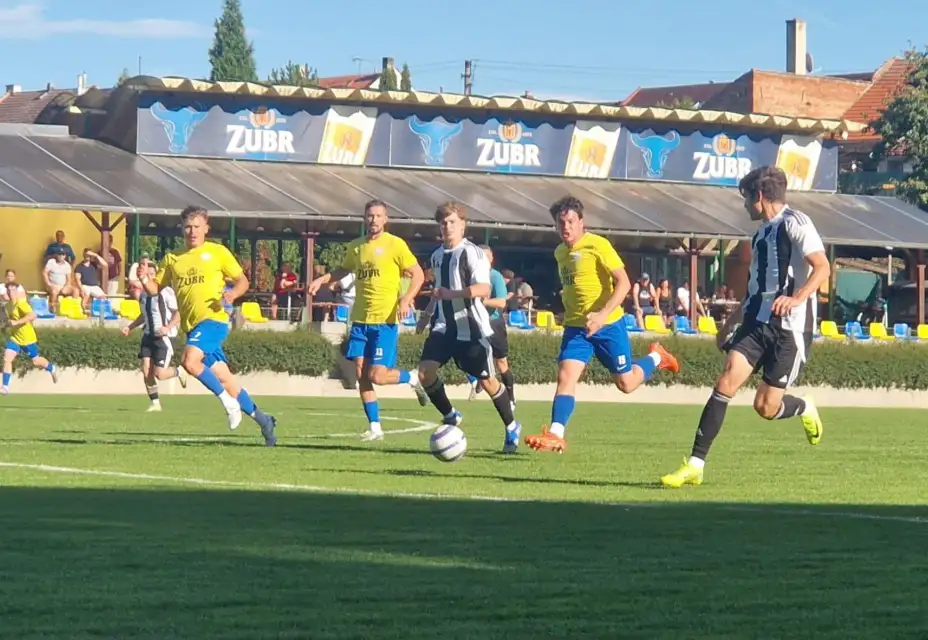 FK Kozlovice : SFK ELKO Holešov A 4:2 (1:2)